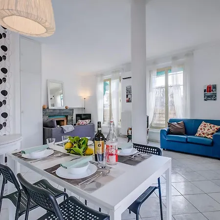 Penthouse Market 700m From Sea - Happy דירה סנרמו