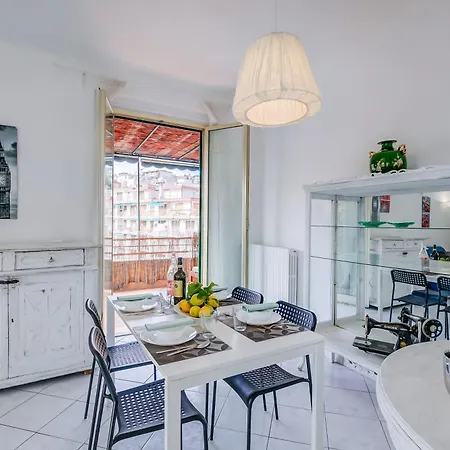 Penthouse Market 700m From Sea - Happy Lejlighed *